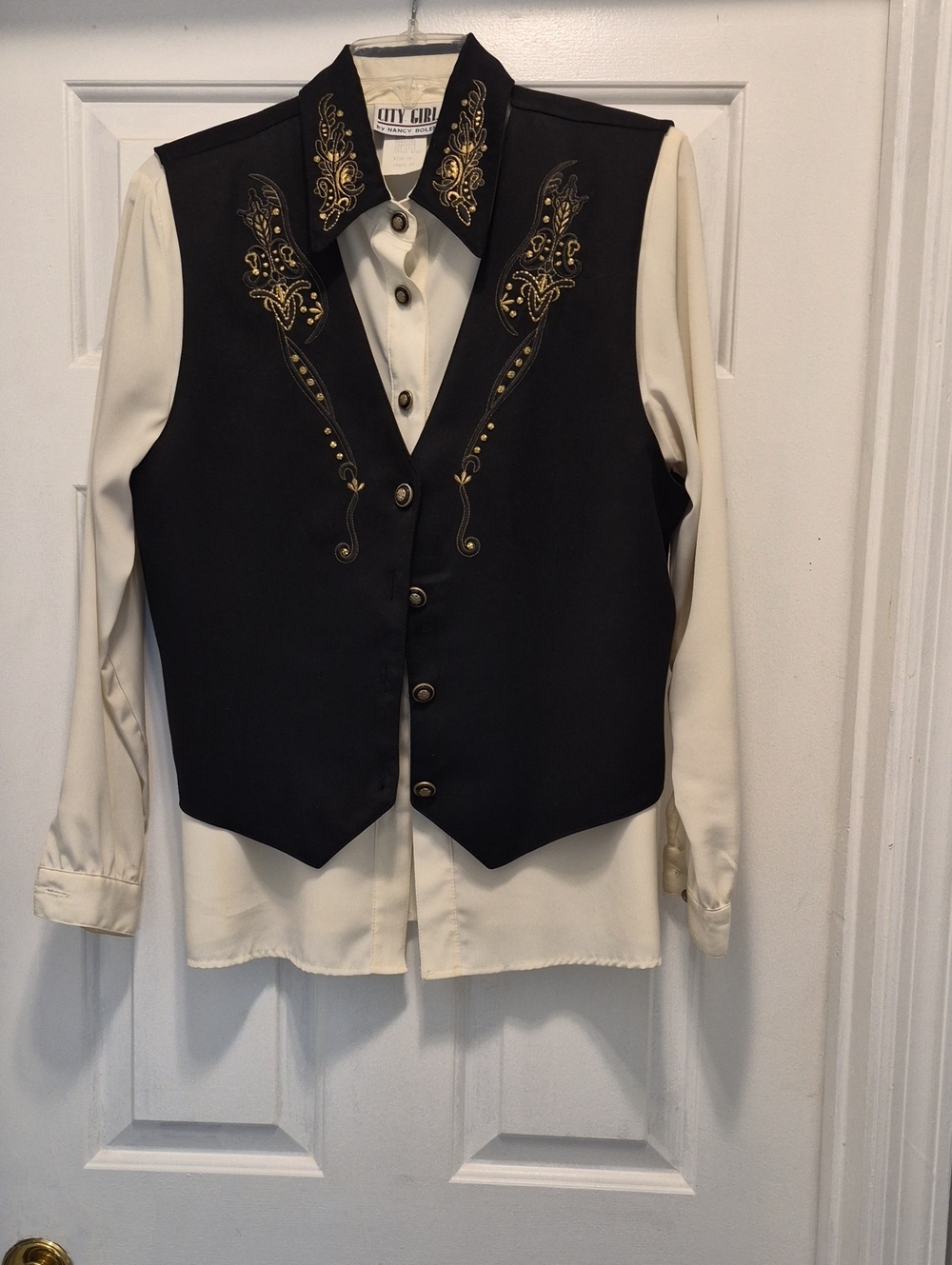 T9- 2pc. Embroidered Black Western Vest with Cream Blouse - sz- 8 & 10